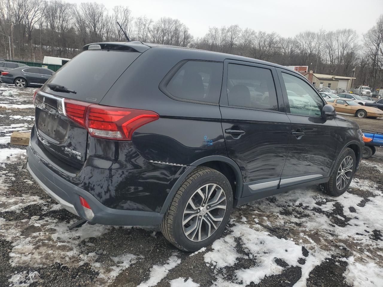 2016 Mitsubishi Outlander VIN JA4AZ3A32GZ006757 Copart auction photo, rear end / front end damage thumbnail 3