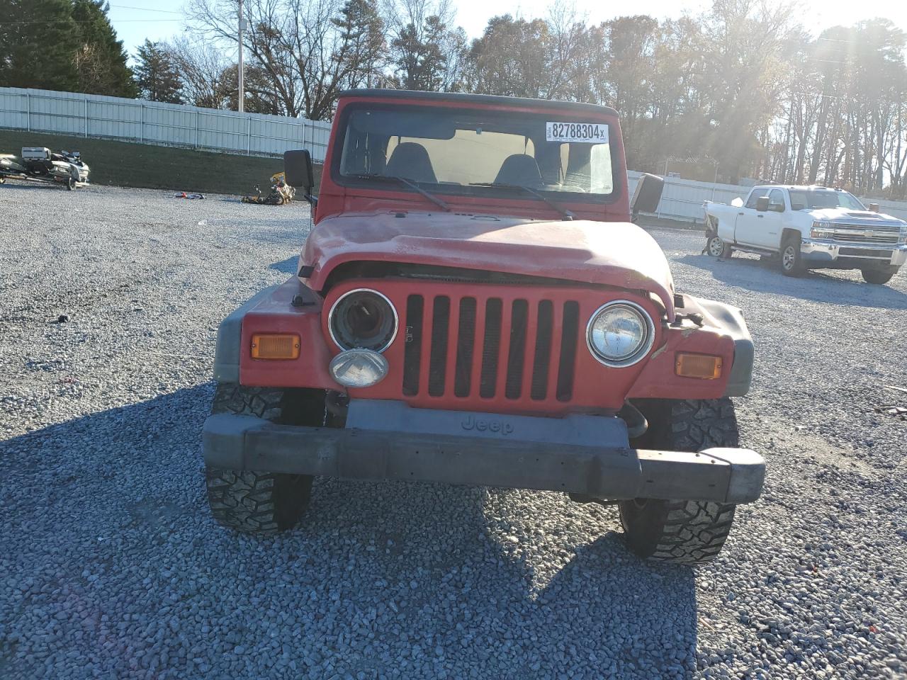 1998 Jeep Wrangler VIN 1J4FY29P8WP806581 Copart auction photo, front end damage thumbnail 5