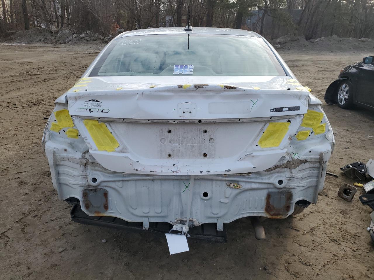 2015 Honda Civic VIN 19XFB4F25FE201414 Copart auction photo, rear end / minor dent/scratches damage thumbnail 6