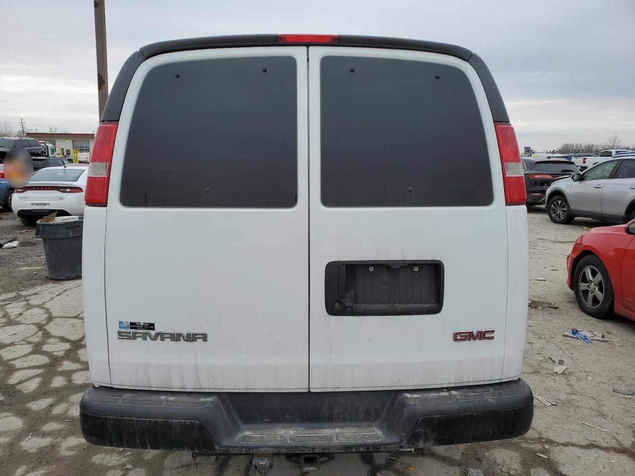 2017 GMC Savana VIN 1GTW7AFF7H1102179 Copart auction photo, front end / side damage thumbnail 6