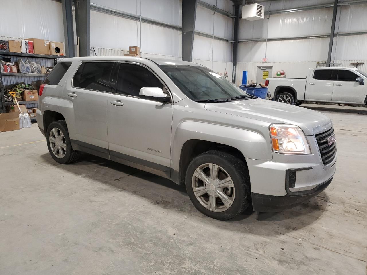 2017 GMC Terrain VIN 2GKALMEK3H6305741 Copart auction photo, mechanical damage thumbnail 4