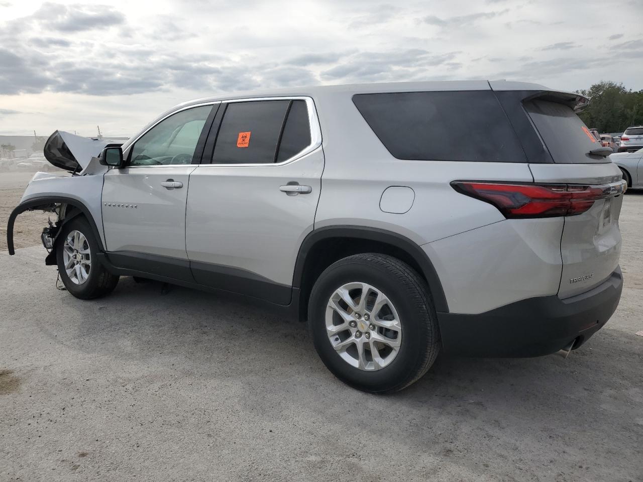 2022 Chevrolet Traverse VIN 1GNERFKW5NJ120174 Copart auction photo, front end / undercarriage damage thumbnail 2