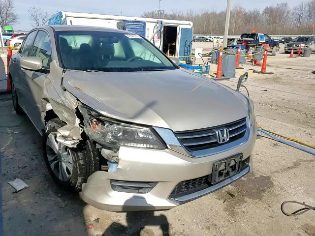2015 Honda Accord VIN 1HGCR2F3XFA172136 Copart auction photo, front end / side damage thumbnail 13