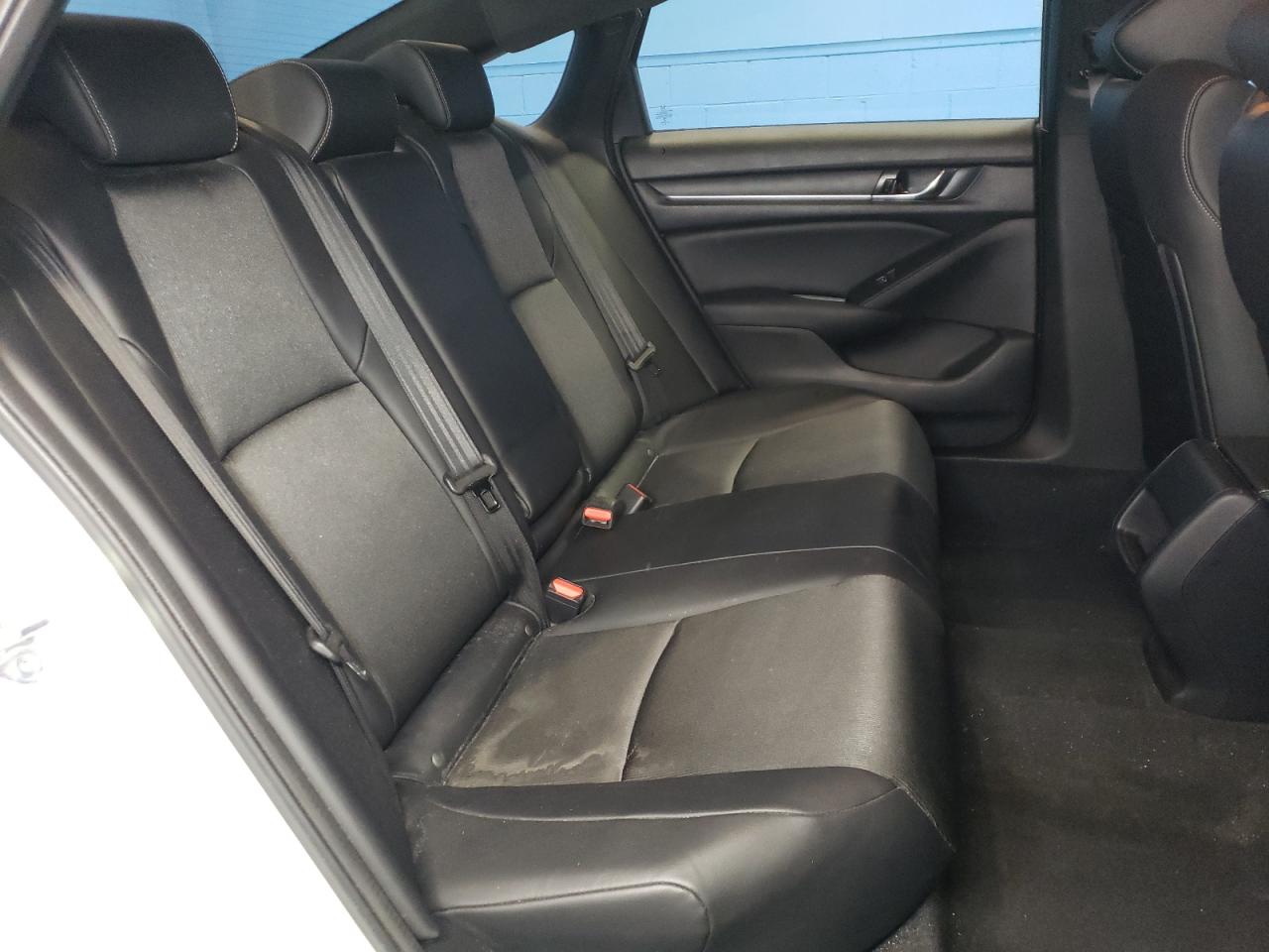 2022 Honda Accord VIN 1HGCV3F28NA037034 Copart auction photo, front end / minor dent/scratches damage thumbnail 10