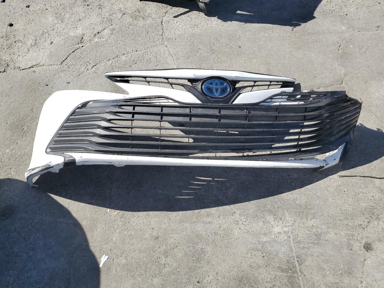 2019 Toyota Camry VIN 4T1B31HK8KU514567 Copart auction photo, front end damage thumbnail 14