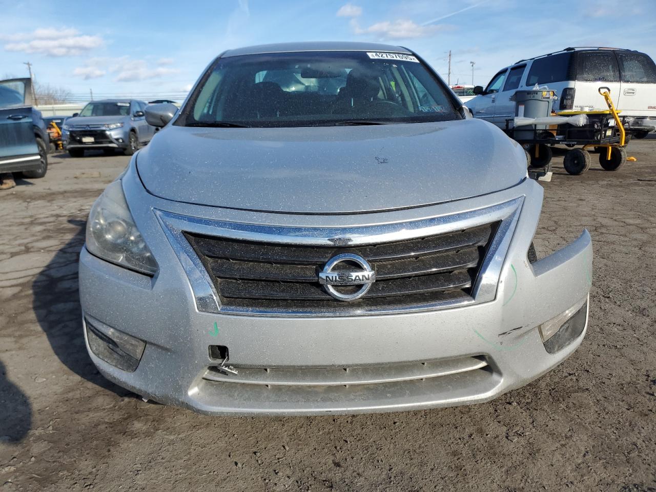 2015 Nissan Altima VIN 1N4AL3AP2FC493427 Copart auction photo, front end / side damage thumbnail 5