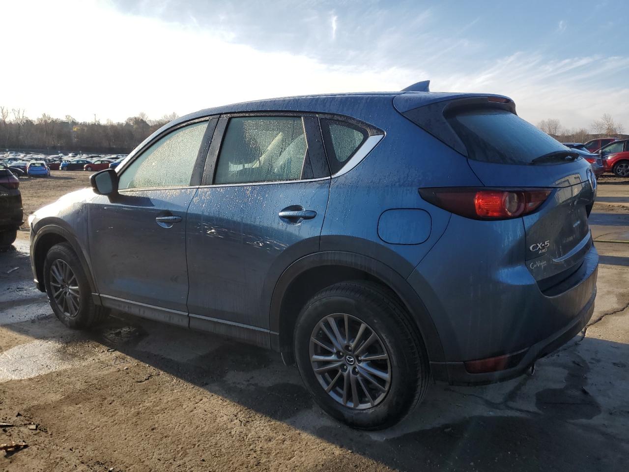 2020 Mazda CX-5 VIN JM3KFBBM8L0806831 Copart auction photo, front end / minor dent/scratches damage thumbnail 2