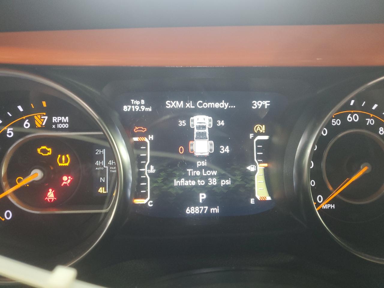 2021 Jeep Gladiator VIN 1C6HJTFG1ML586791 Copart auction photo, all over / side damage thumbnail 9