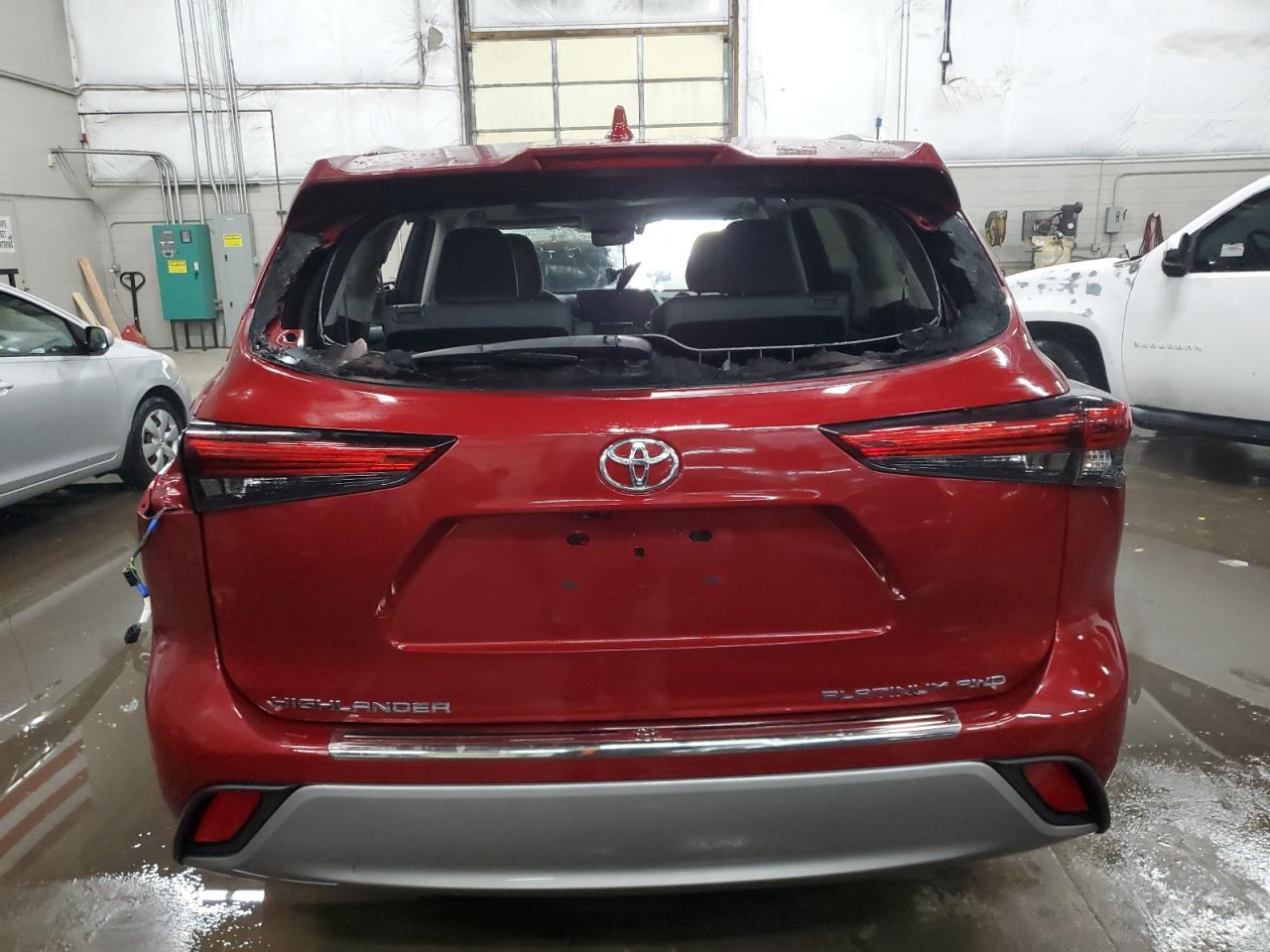 2020 Toyota Highlander VIN 5TDFZRBHXLS046489 Copart auction photo, rear end / front end damage thumbnail 6