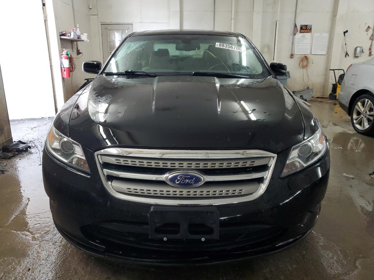 2012 Ford Taurus VIN 1FAHP2EW8CG104339 Copart auction photo, front end / minor dent/scratches damage thumbnail 5