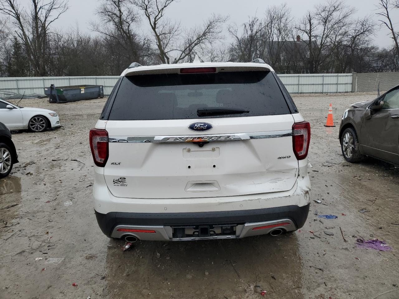 2017 Ford Explorer VIN 1FM5K8D86HGD03670 Copart auction photo, all over damage thumbnail 6