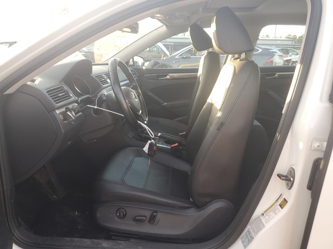 2017 Volkswagen Passat VIN 1VWBT7A30HC039048 Copart auction photo, front end damage thumbnail 7