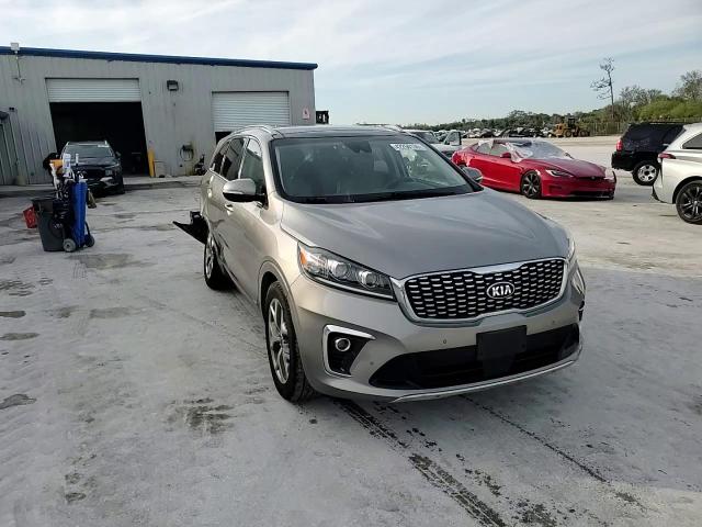 2019 KIA Sorento VIN 5XYPKDA59KG505820 Copart auction photo, rear end / minor dent/scratches damage thumbnail 14