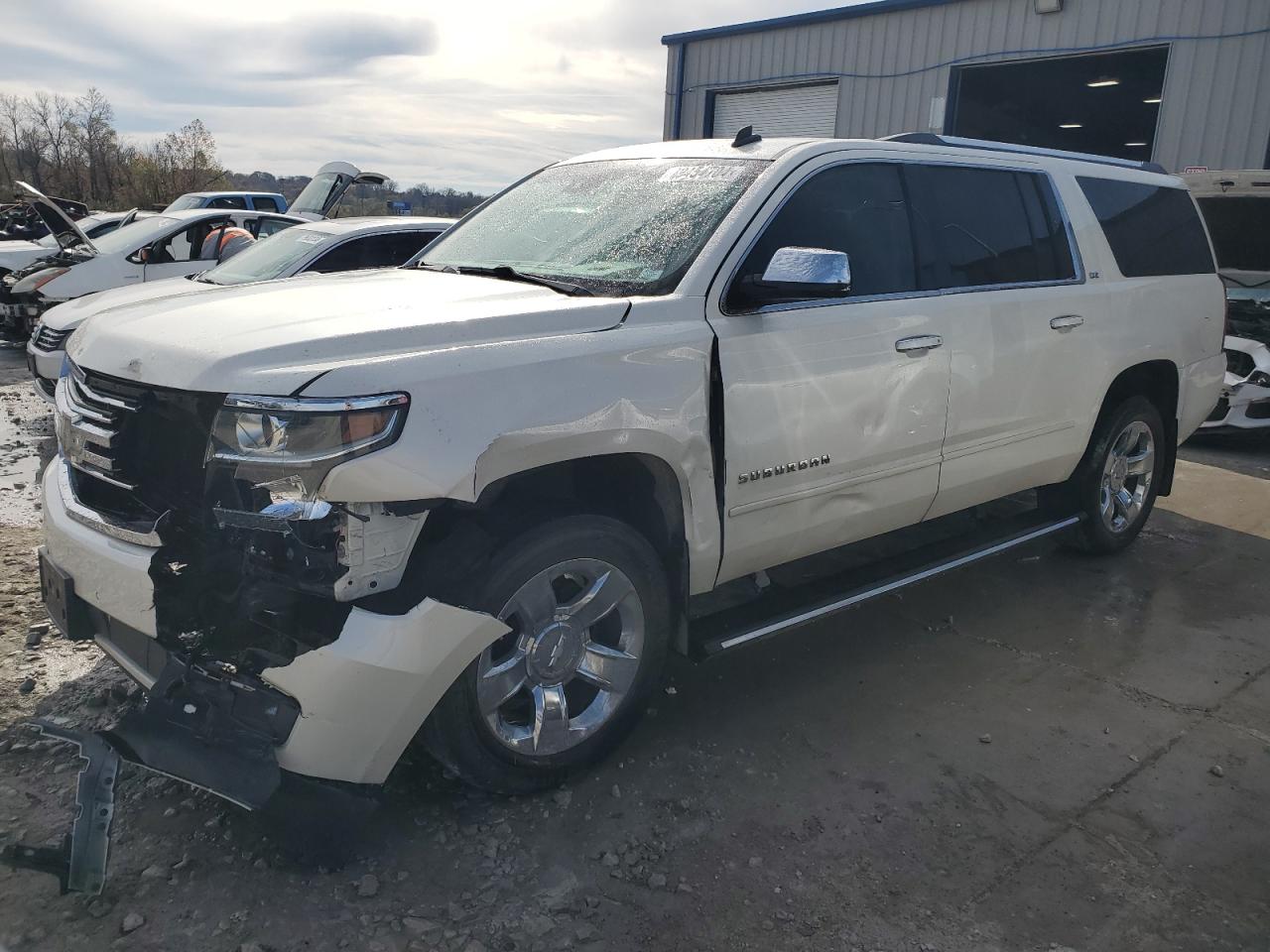 2015 Chevrolet Suburban VIN 1GNSKKKC5FR309853