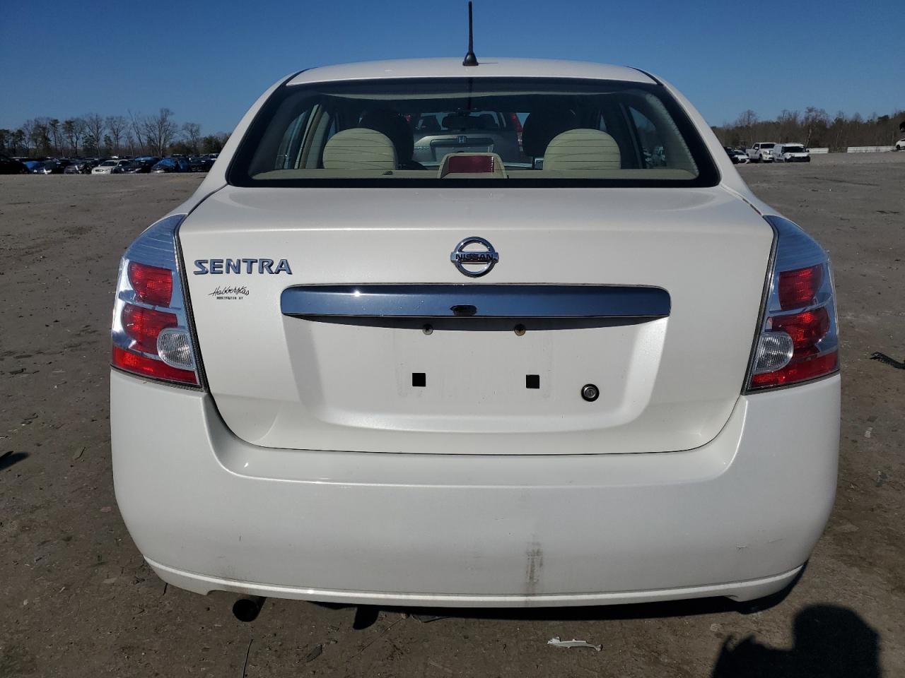 2010 Nissan Sentra VIN 3N1AB6AP9AL647582 Copart auction photo, front end / minor dent/scratches damage thumbnail 6