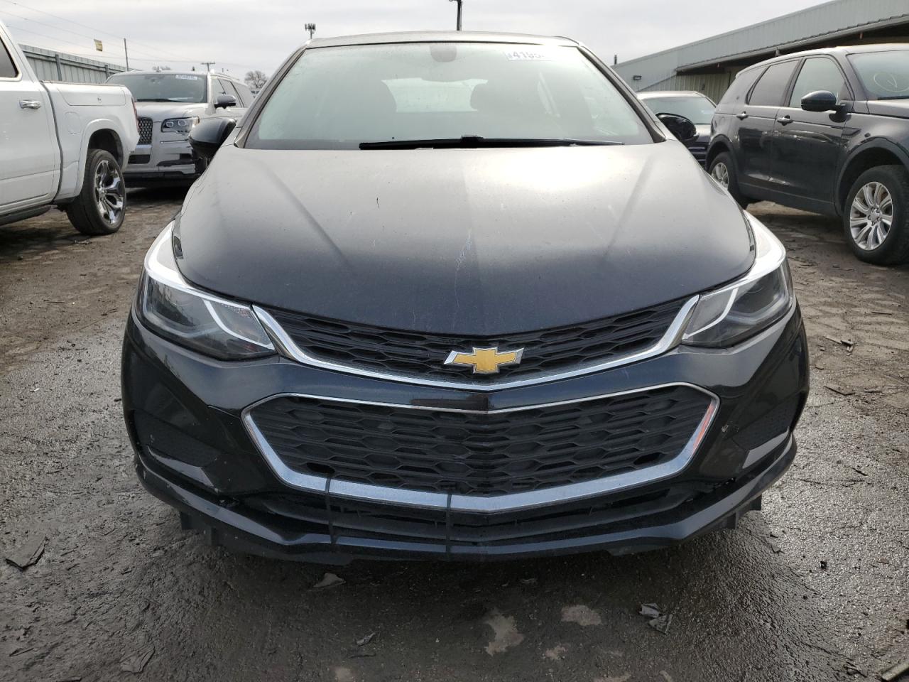 2018 Chevrolet Cruze VIN 3G1BE6SM0JS636434 Copart auction photo, front end / side damage thumbnail 5