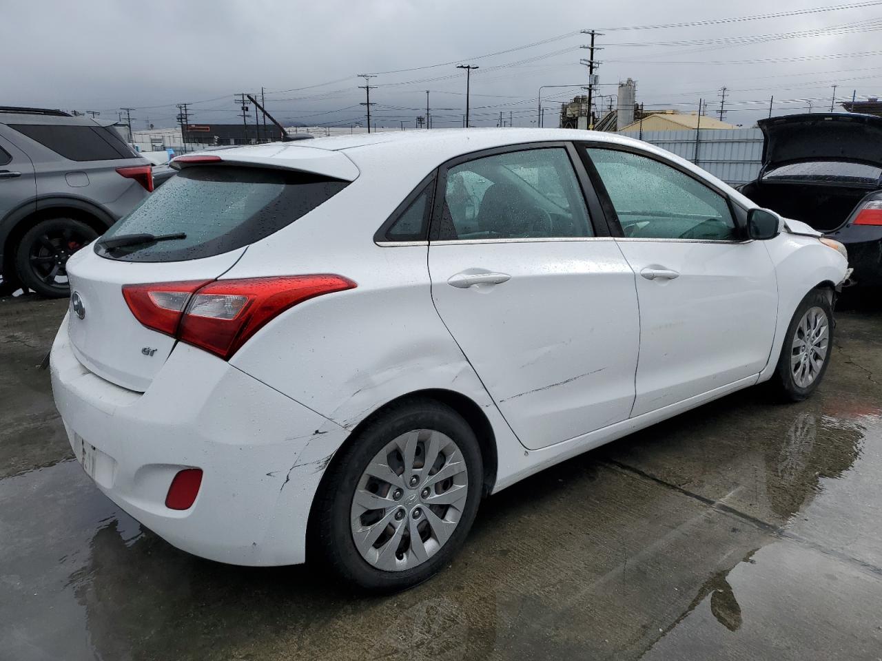 2017 Hyundai Elantra VIN KMHD35LH2HU364542 Copart auction photo, front end / rear end damage thumbnail 3