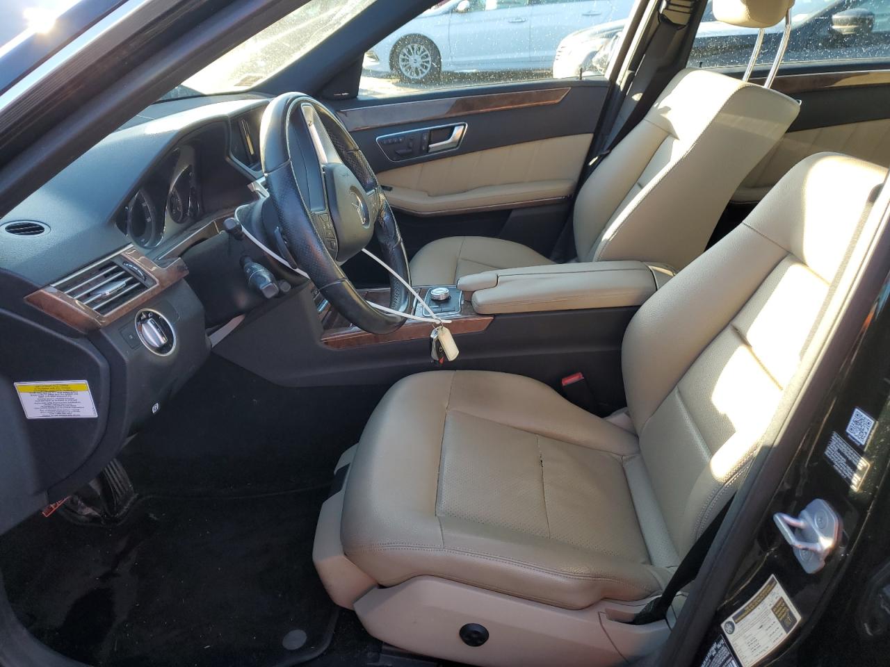 2012 Mercedes-Benz E-klasse VIN WDDHF8JB9CA645492 Copart auction photo, side / front end damage thumbnail 7