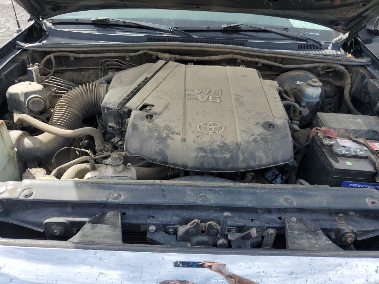 2012 Toyota Tacoma VIN 3TMJU4GN6CM137060 Copart auction photo, front end / side damage thumbnail 11