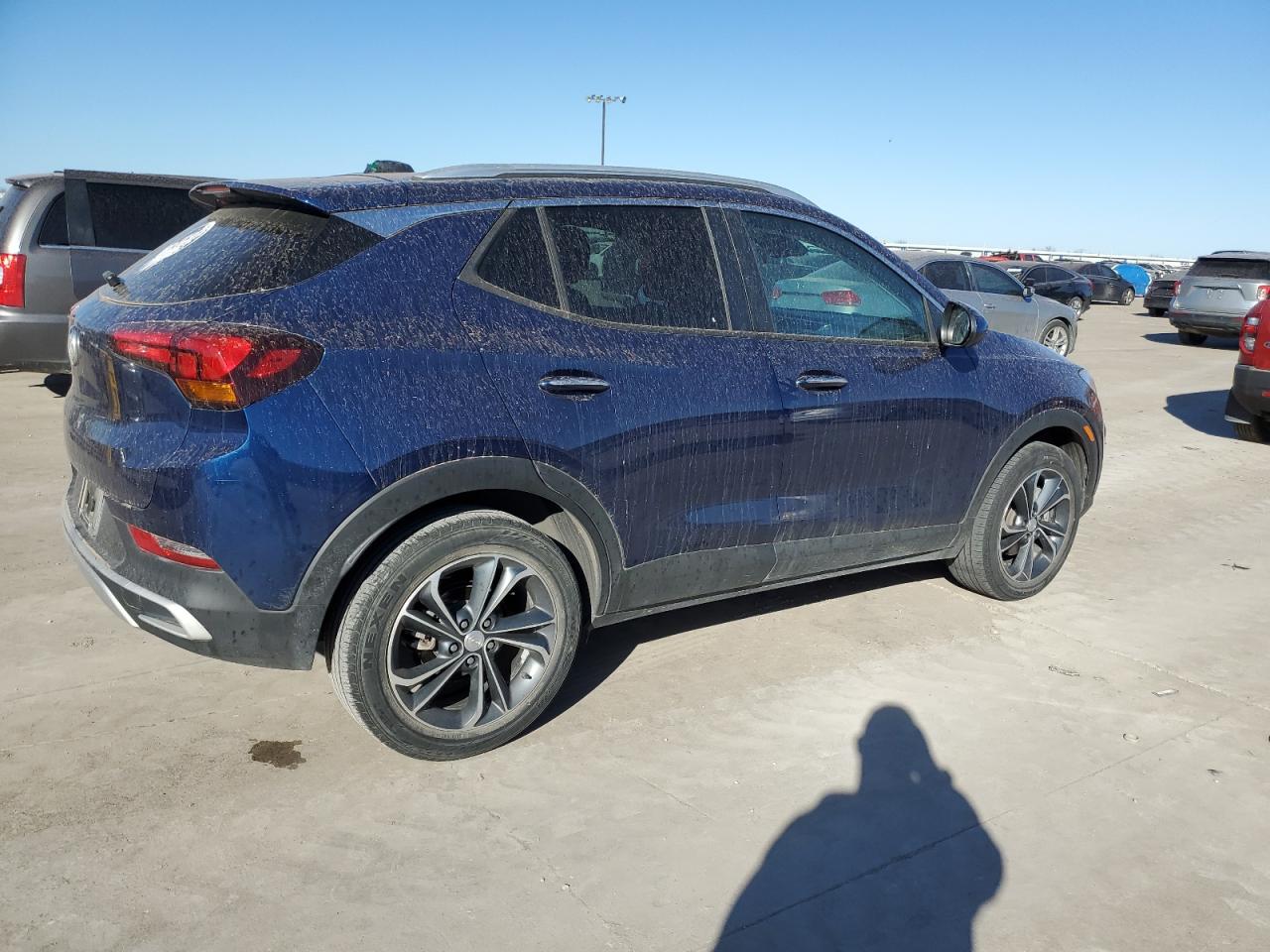 2022 Buick Encore VIN KL4MMDS26NB135808 Copart auction photo, hail damage thumbnail 3