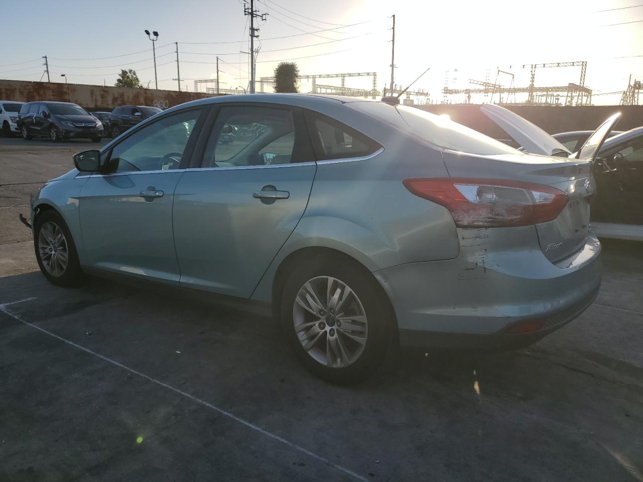 2012 Ford Focus VIN 1FAHP3H22CL377556 Copart auction photo, front end damage thumbnail 2
