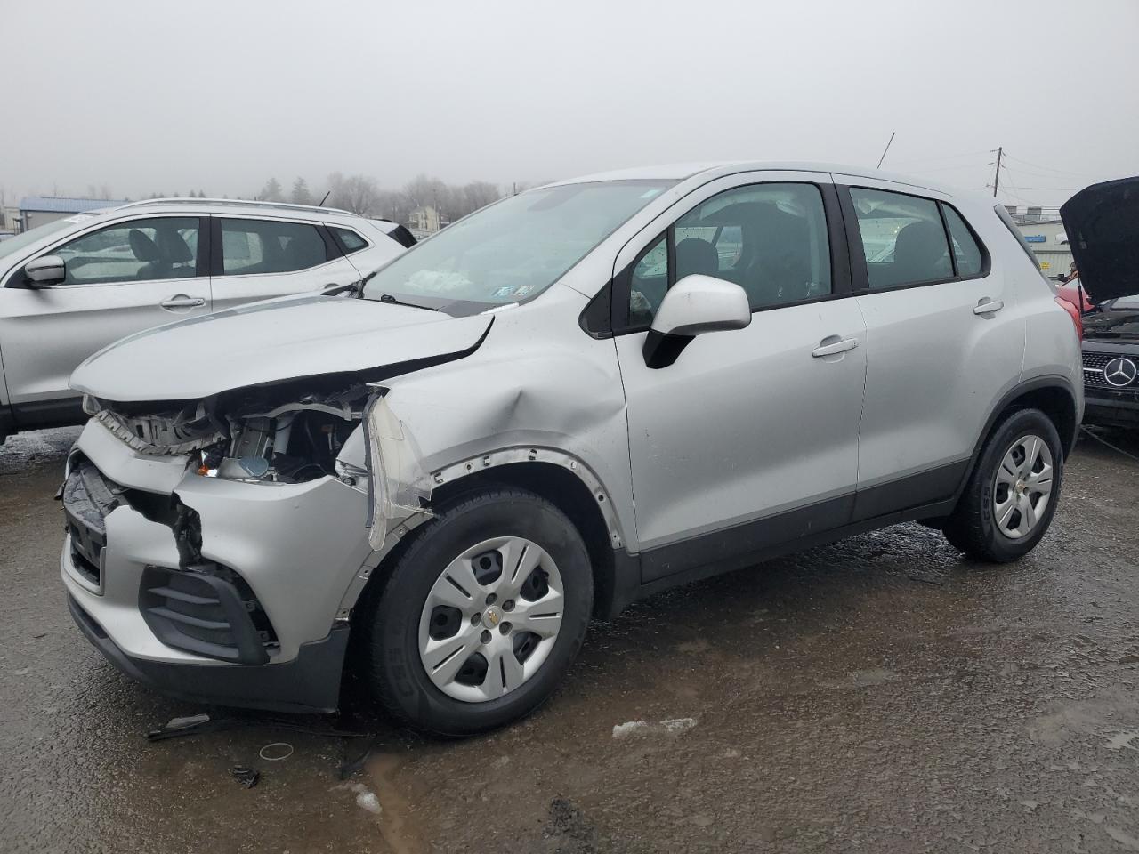 2017 Chevrolet Trax VIN 3GNCJKSB5HL132987 - Copart auction photo
