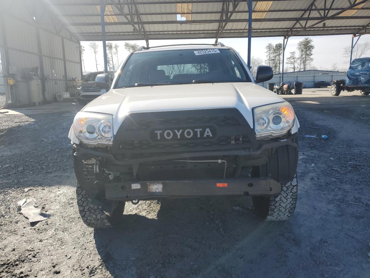 2008 Toyota 4Runner VIN JTEBU14R48K031999 Copart auction photo, front end / rear end damage thumbnail 5