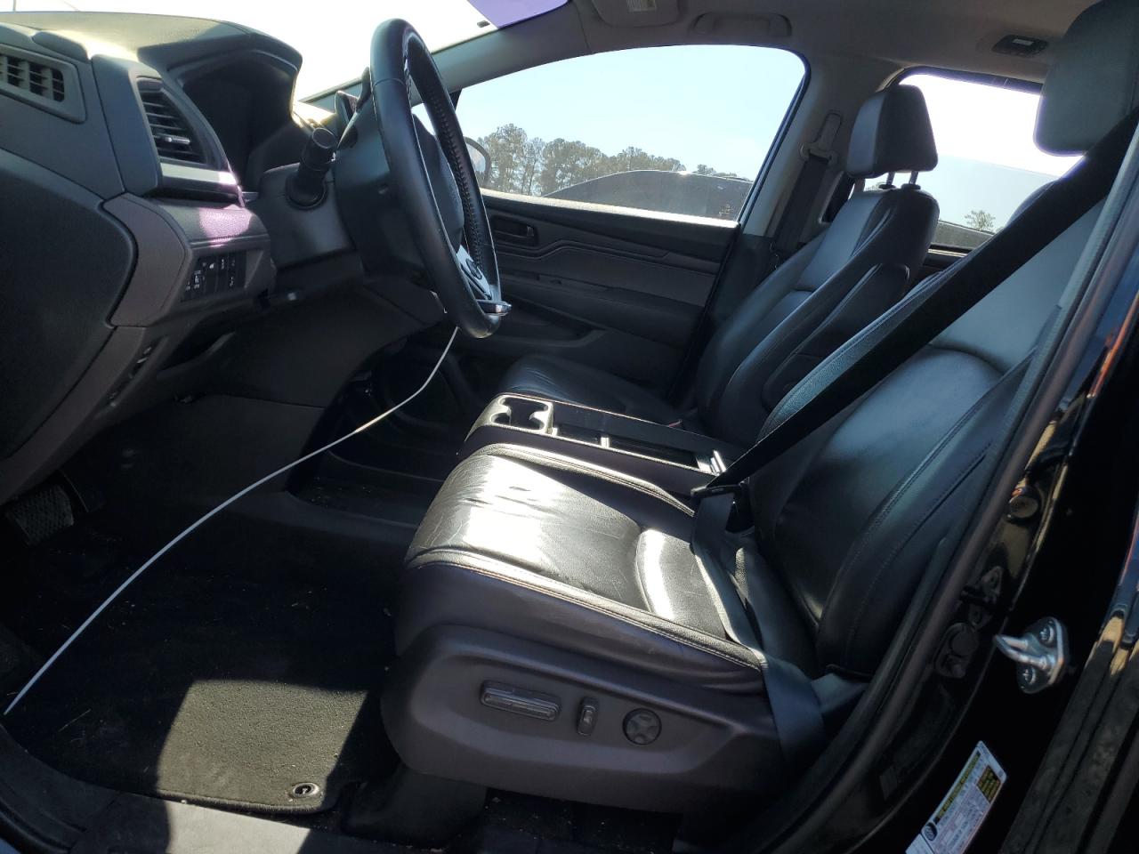 2018 Honda Odyssey VIN 5FNRL6H73JB077919 Copart auction photo, all over damage thumbnail 7