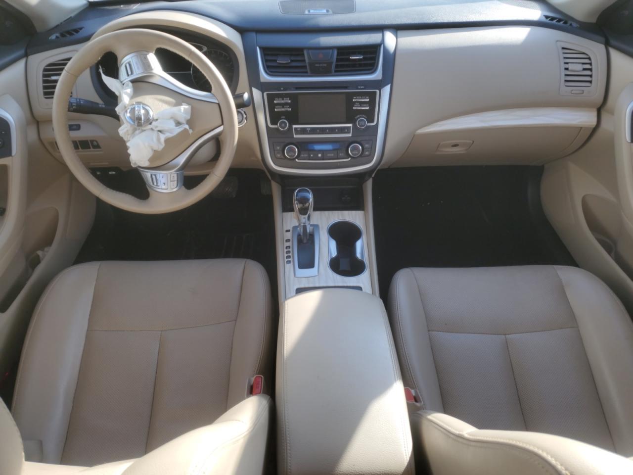 2017 Nissan Altima VIN 1N4AL3AP8HC132903 Copart auction photo, front end / minor dent/scratches damage thumbnail 8