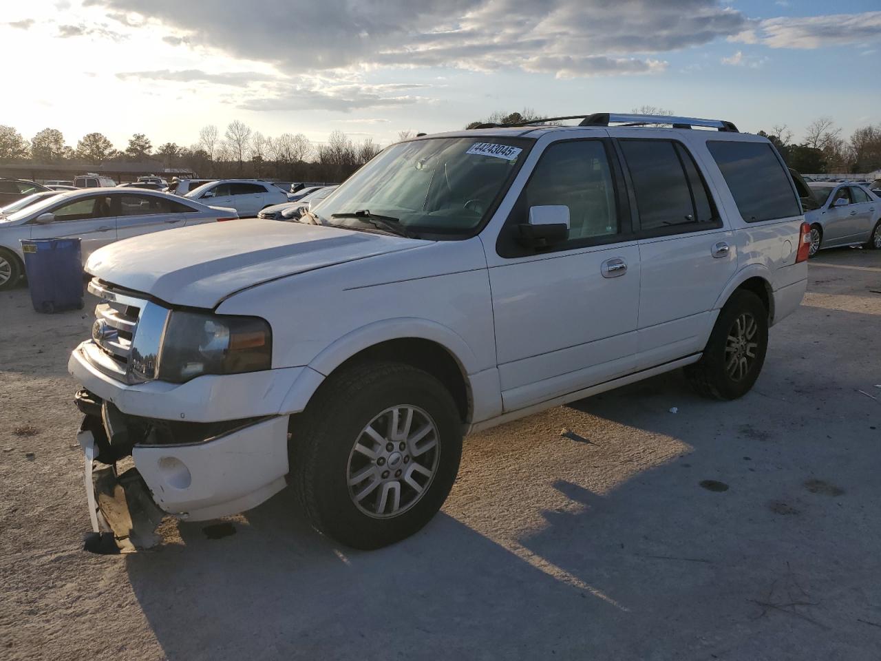 2012 Ford Expedition VIN 1FMJU1K59CEF46418