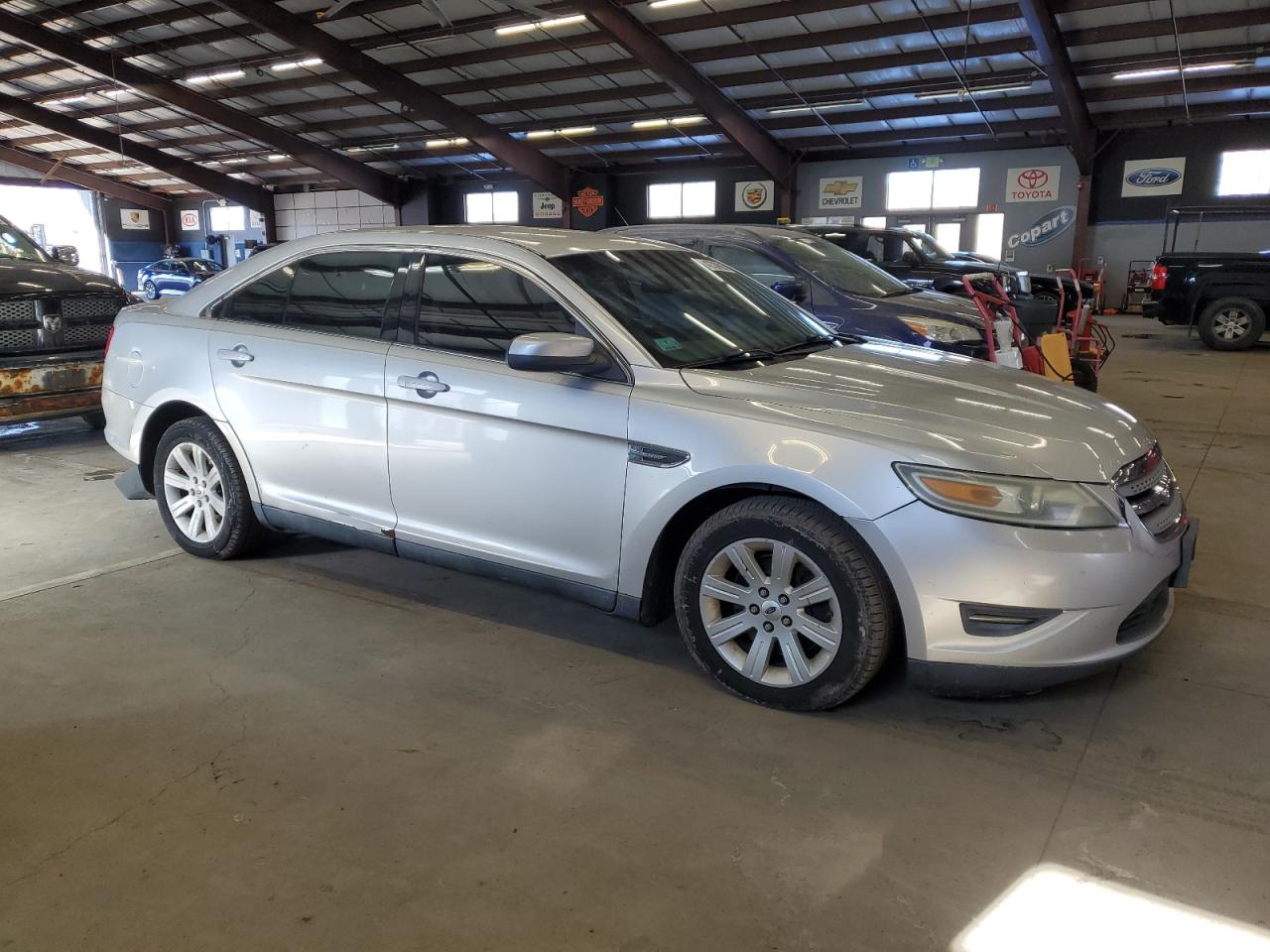 2010 Ford Taurus VIN 1FAHP2HW0AG146965 Copart auction photo, rear end / minor dent/scratches damage thumbnail 4