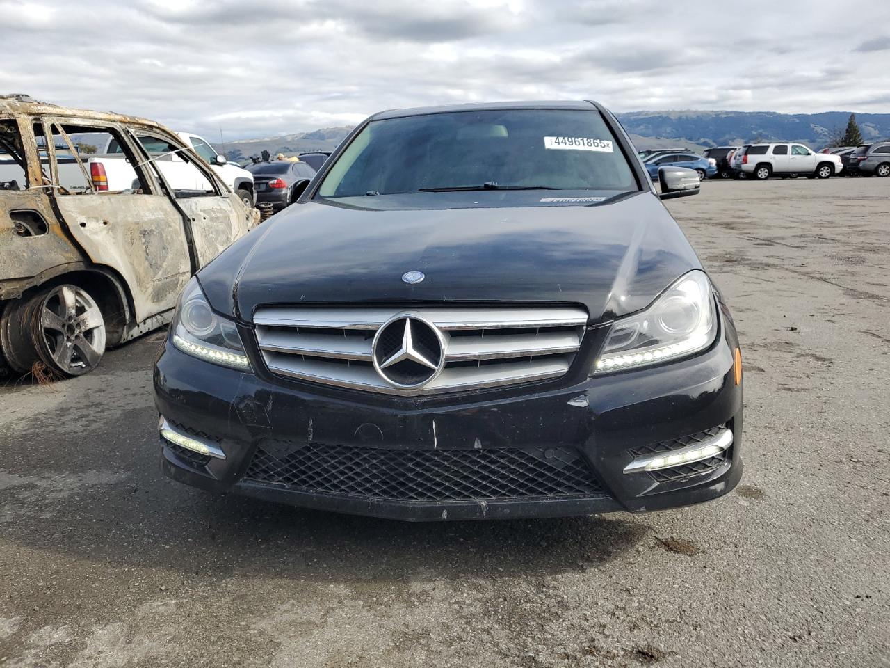2012 Mercedes-Benz C-klasse VIN WDDGF4HB1CA629328 Copart auction photo, side damage thumbnail 5