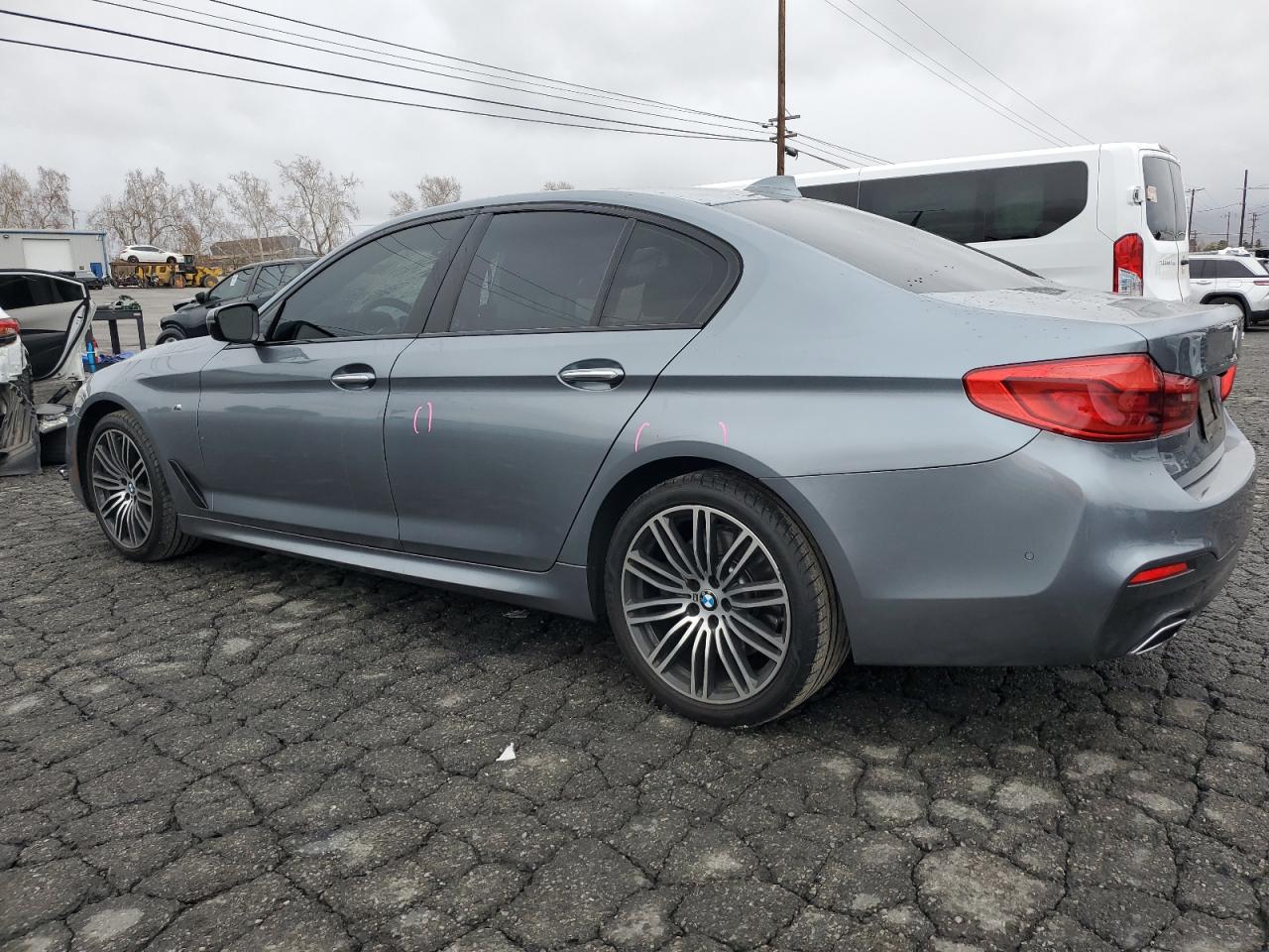 2017 BMW 5er VIN WBAJE5C33HG477840 Copart auction photo, front end damage thumbnail 2