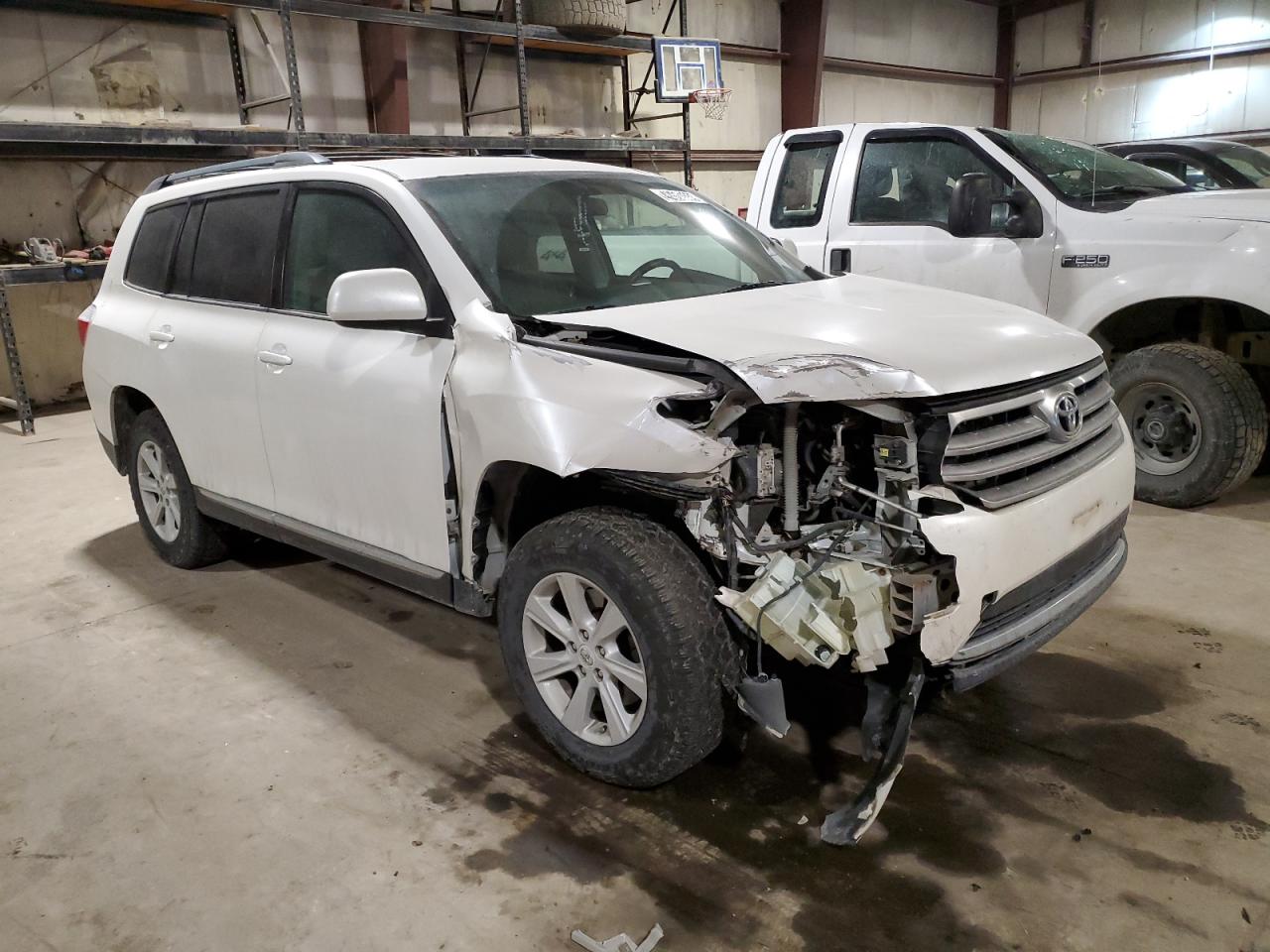 2013 Toyota Highlander VIN 5TDZA3EH0DS035127 Copart auction photo, front end / minor dent/scratches damage thumbnail 4