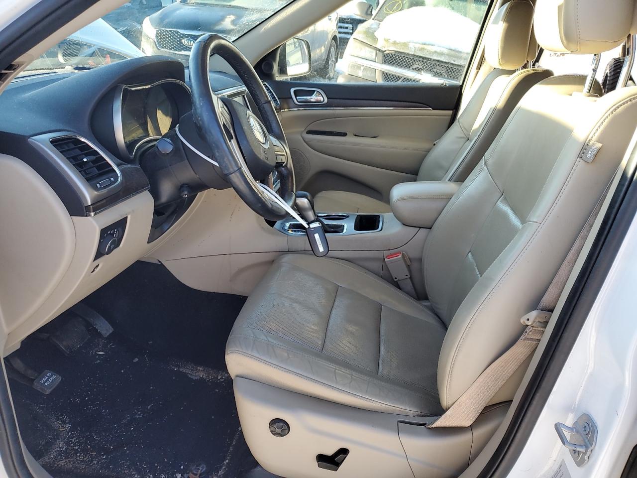 2018 Jeep Grand Cherokee VIN 1C4RJEBG5JC159477 Copart auction photo, front end damage thumbnail 7