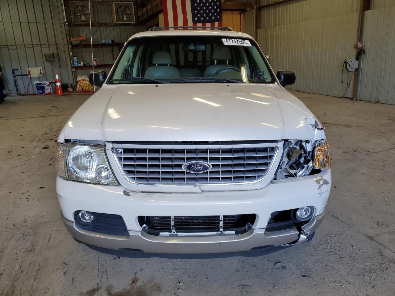 2002 Ford Explorer VIN 1FMDU75EX2ZC34370 Copart auction photo, front end / rear end damage thumbnail 5