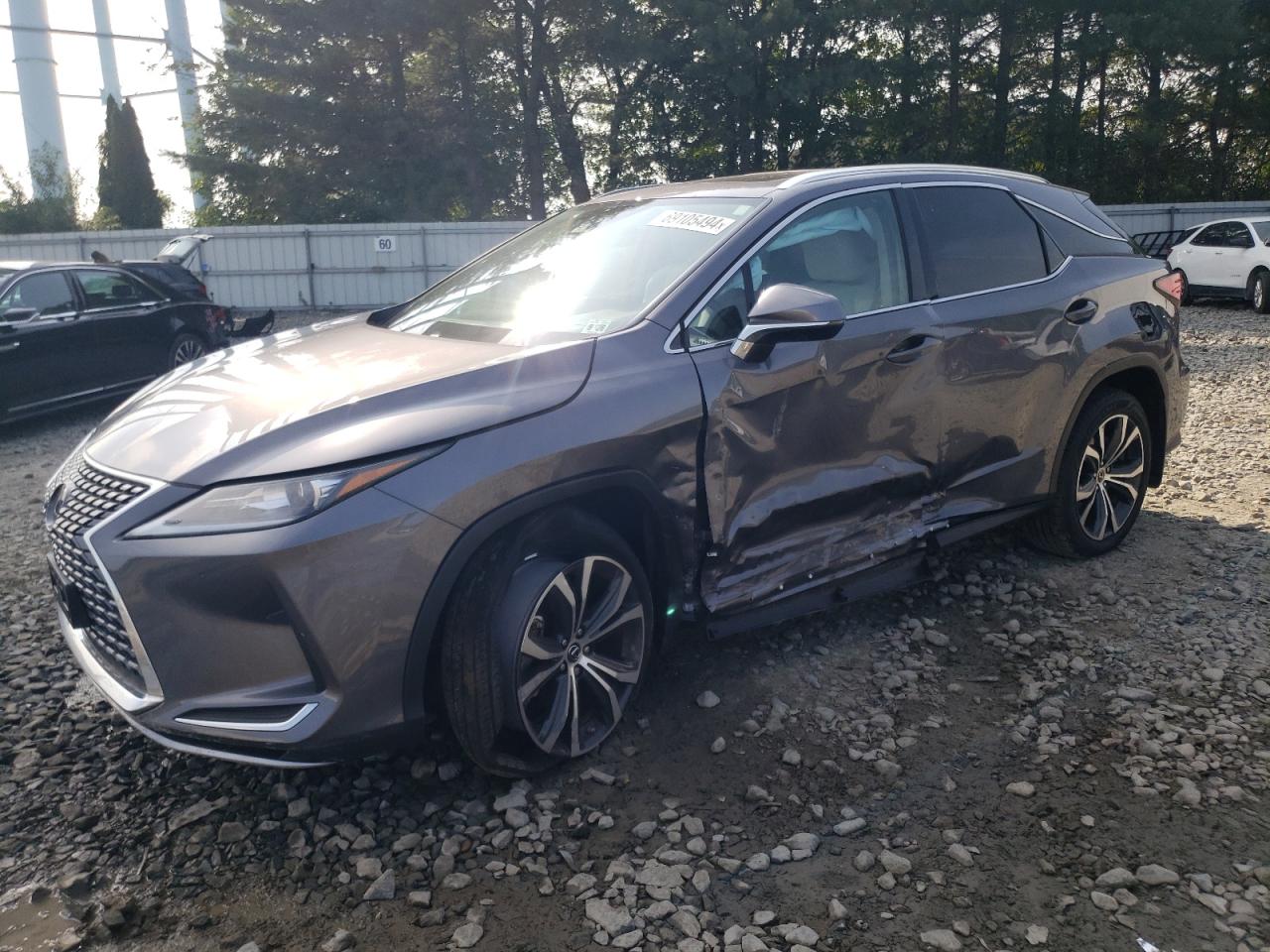 2022 Lexus RX VIN 2T2HZMDA6NC311945