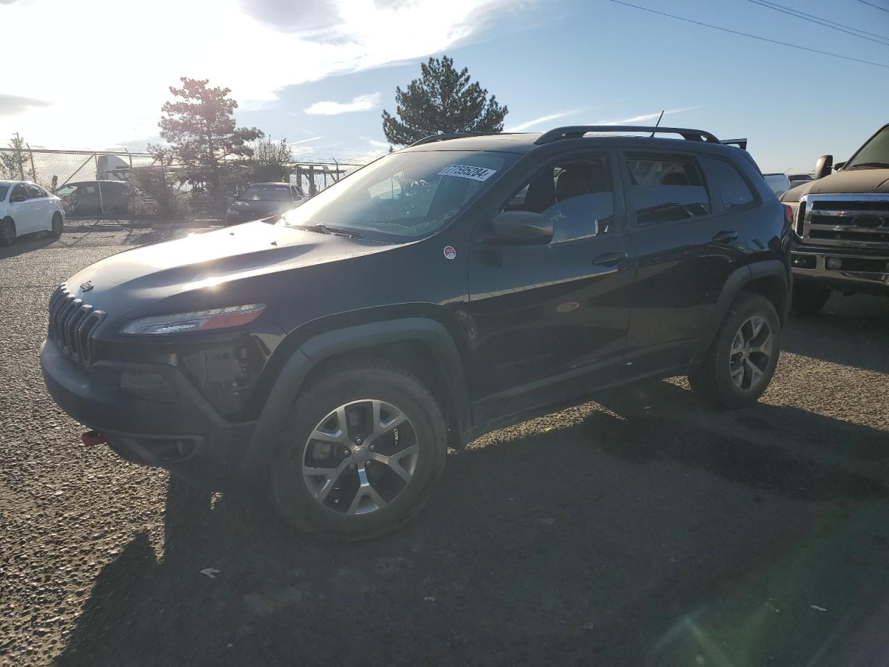 2015 Jeep Cherokee VIN 1C4PJMBS5FW509931