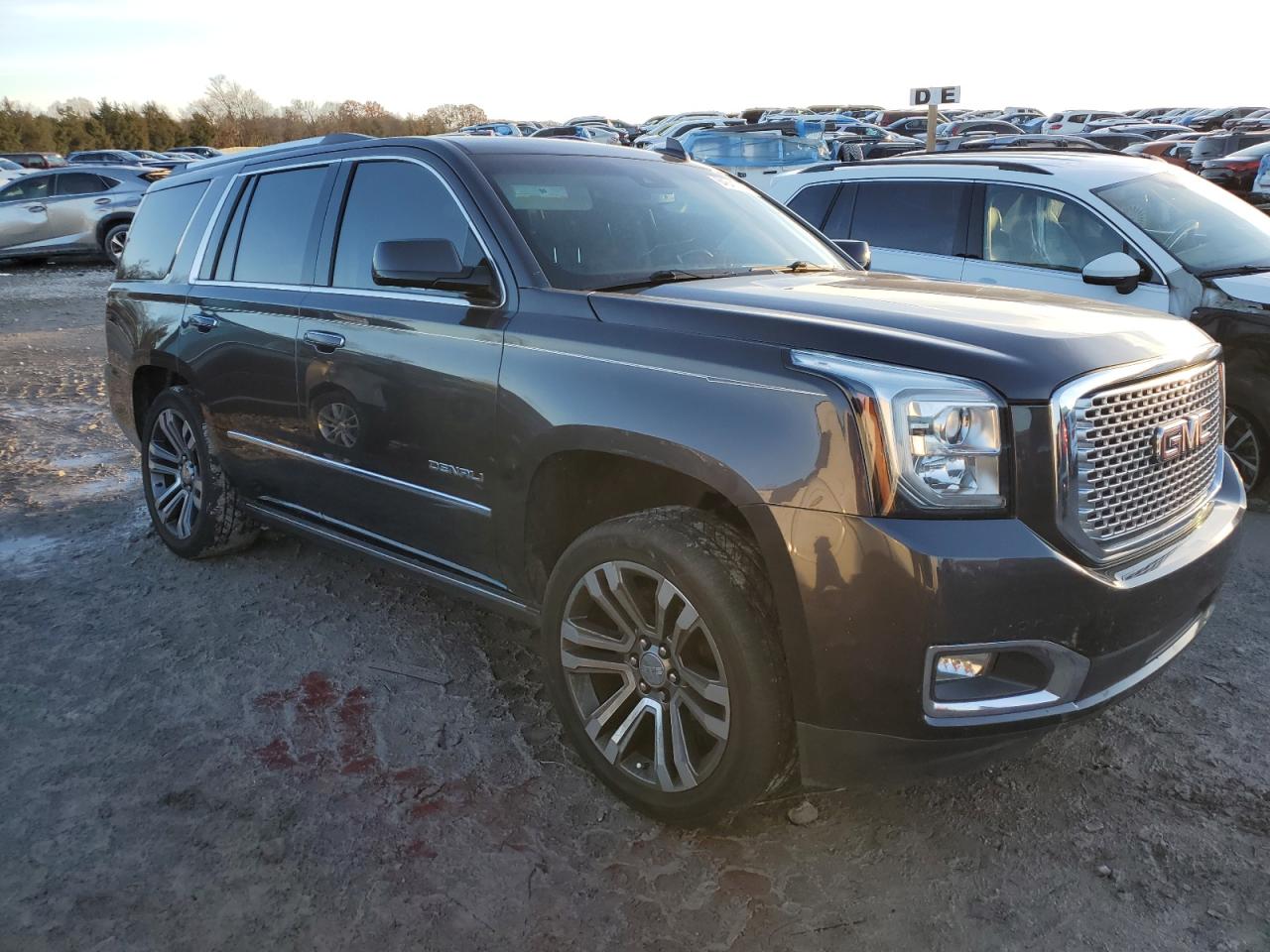 2017 GMC Yukon VIN 1GKS1CKJ5HR365931 Copart auction photo, rear end / undercarriage damage thumbnail 4