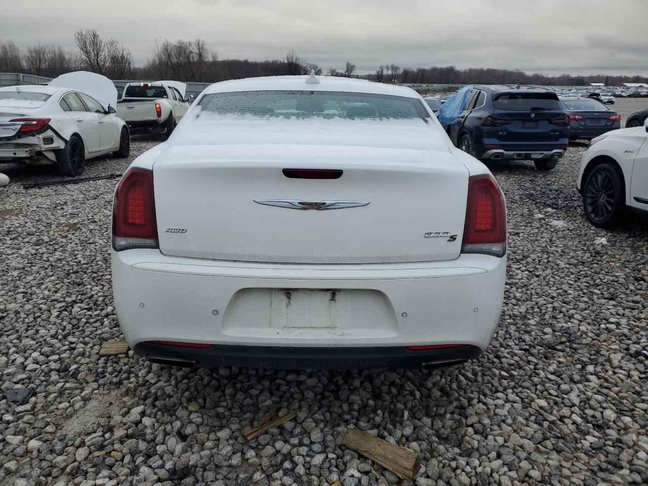 2016 Chrysler 300 VIN 2C3CCAGG1GH144972 Copart auction photo, front end damage thumbnail 6