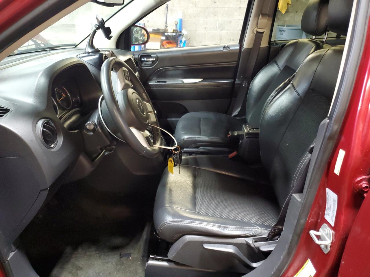 2016 Jeep Compass VIN 1C4NJDEB5GD714746 Copart auction photo, front end / side damage thumbnail 7