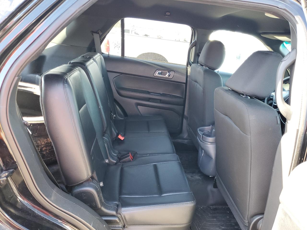 2016 Ford Explorer VIN 1FM5K8AR7GGD04807 Copart auction photo, side / rear end damage thumbnail 11