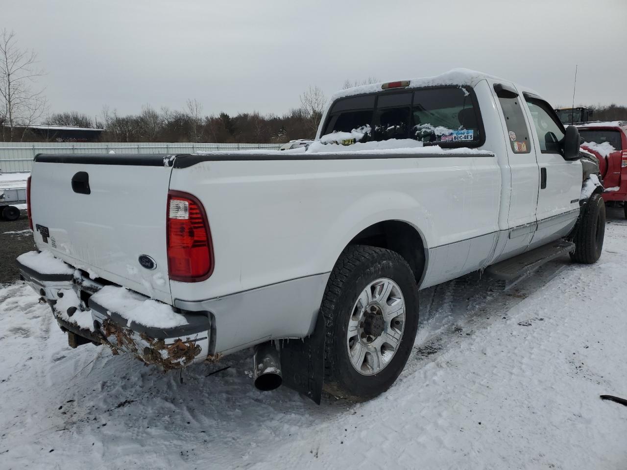 2002 Ford F350 VIN 1FTSX30F22ED46227 Copart auction photo, front end / minor dent/scratches damage thumbnail 3