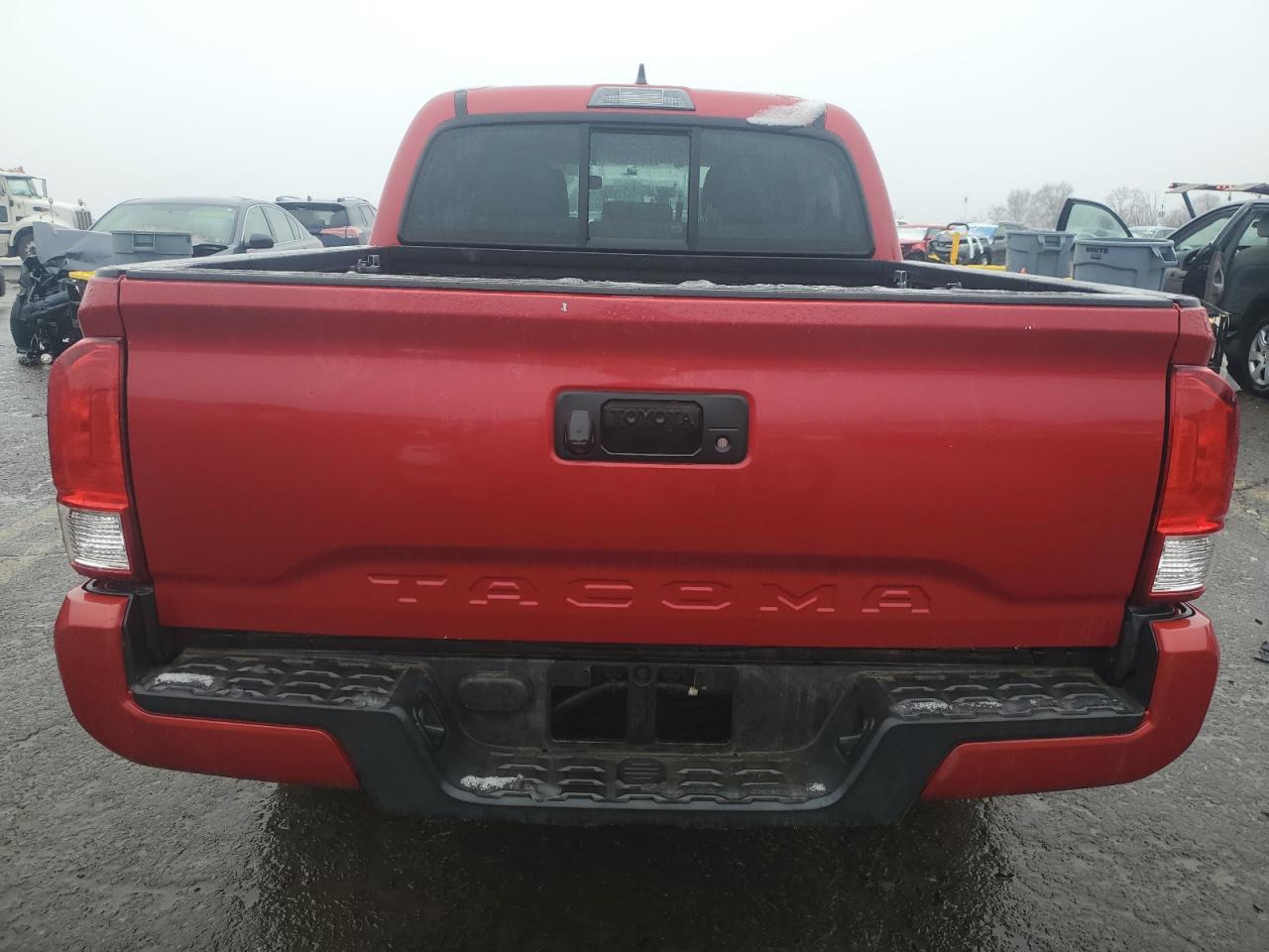 2016 Toyota Tacoma VIN 5TFAX5GN1GX069585 Copart auction photo, front end damage thumbnail 6