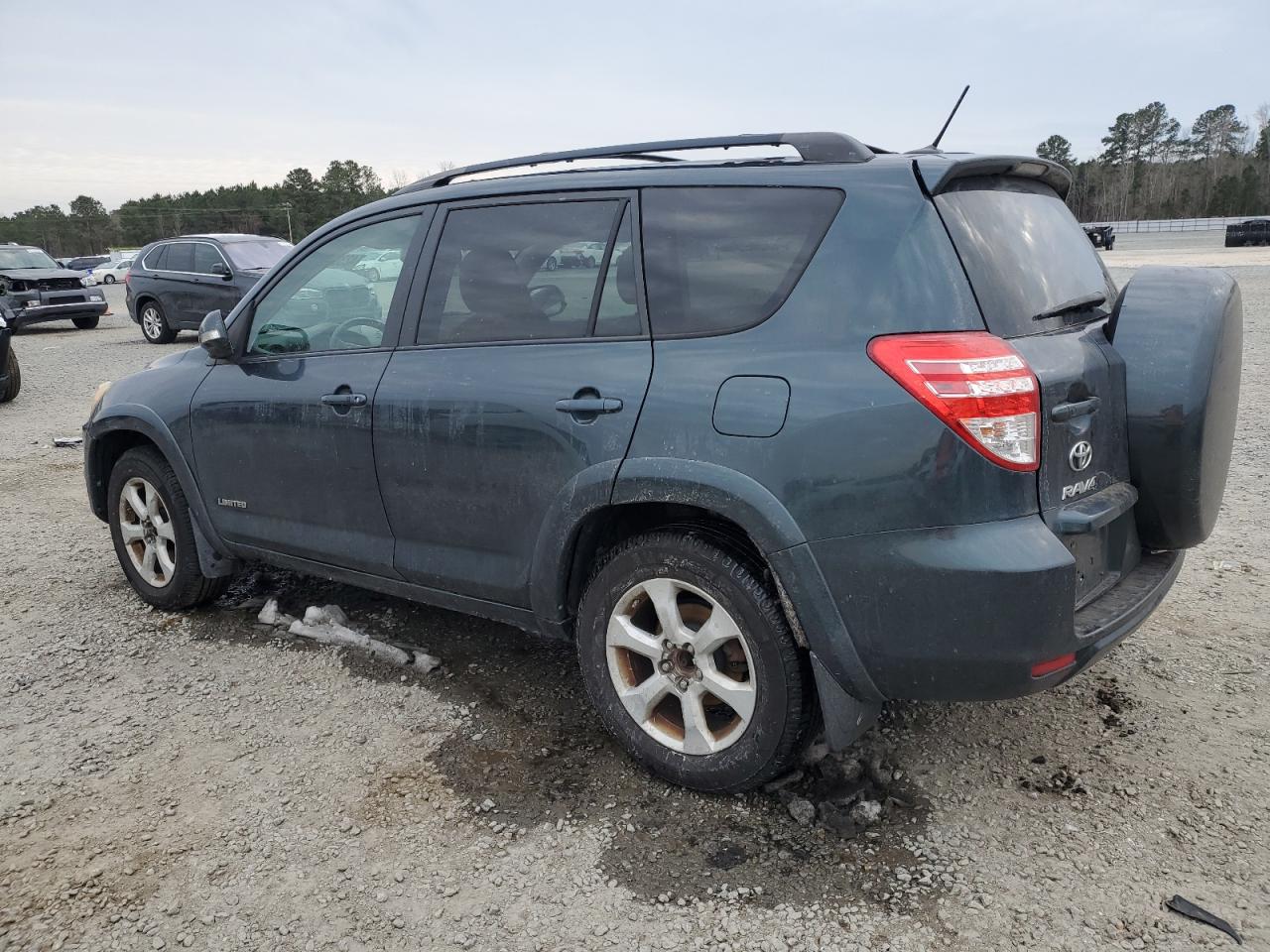 2011 Toyota RAV 4 VIN 2T3DK4DV9BW051889 Copart auction photo, front end damage thumbnail 2