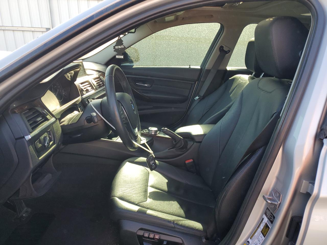 2014 BMW 3er VIN WBA3B5C52EP543910 Copart auction photo, front end / rear end damage thumbnail 7