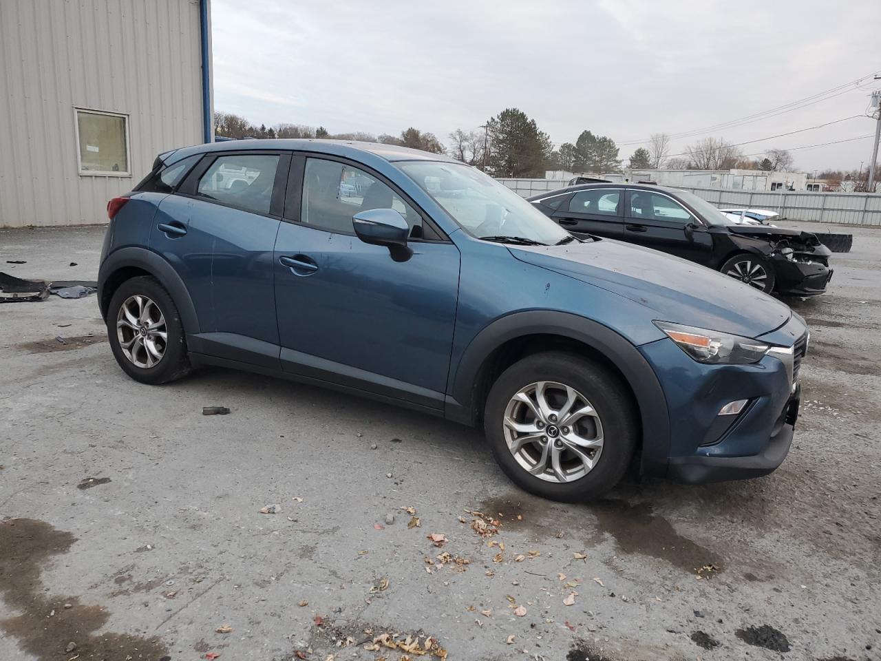 2019 Mazda CX-3 VIN JM1DKFB74K1401766 Copart auction photo, front end damage thumbnail 4