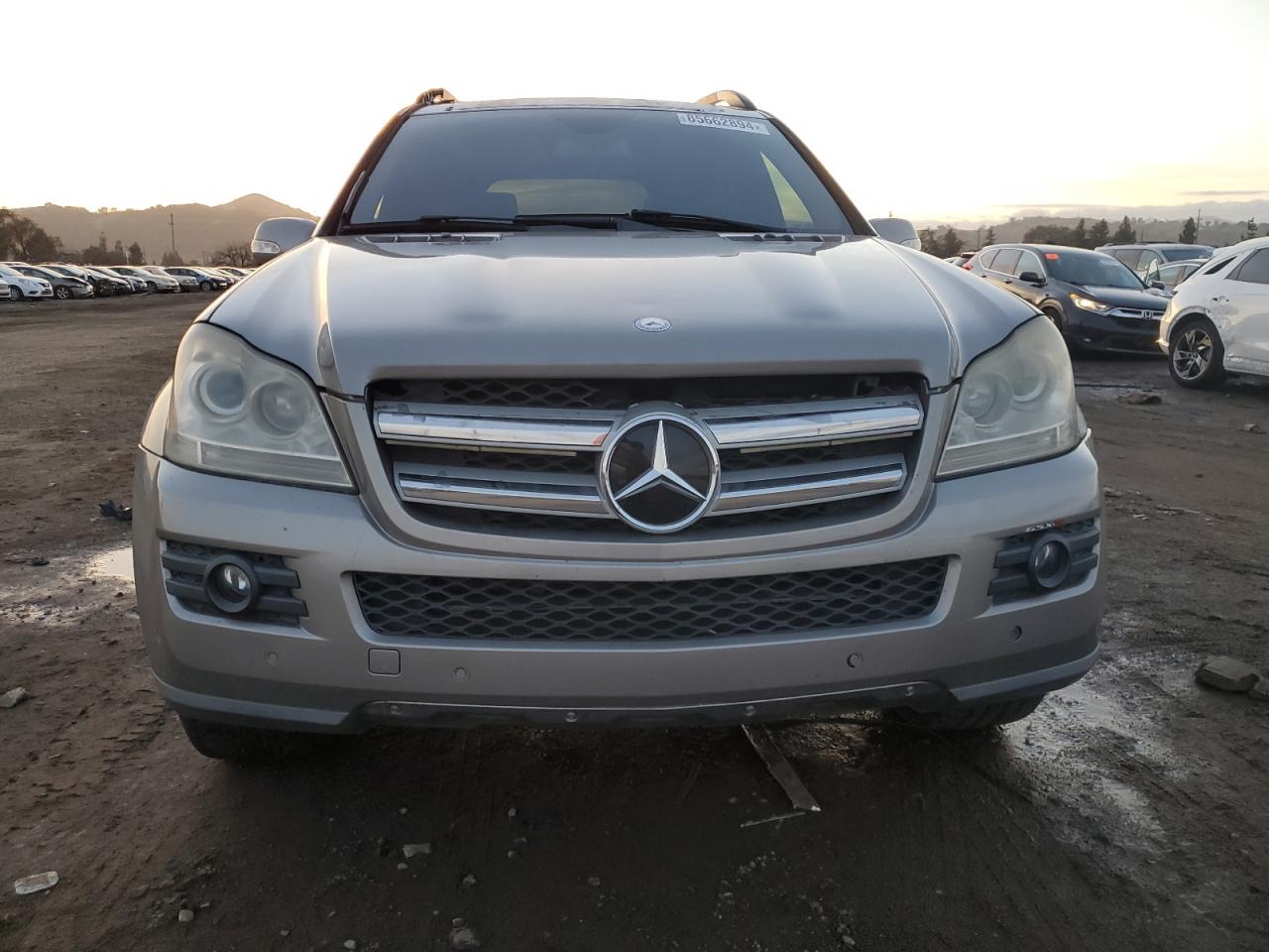 2008 Mercedes-Benz GL-klasse VIN 4JGBF71E88A366963 Copart auction photo, vandalism damage thumbnail 5
