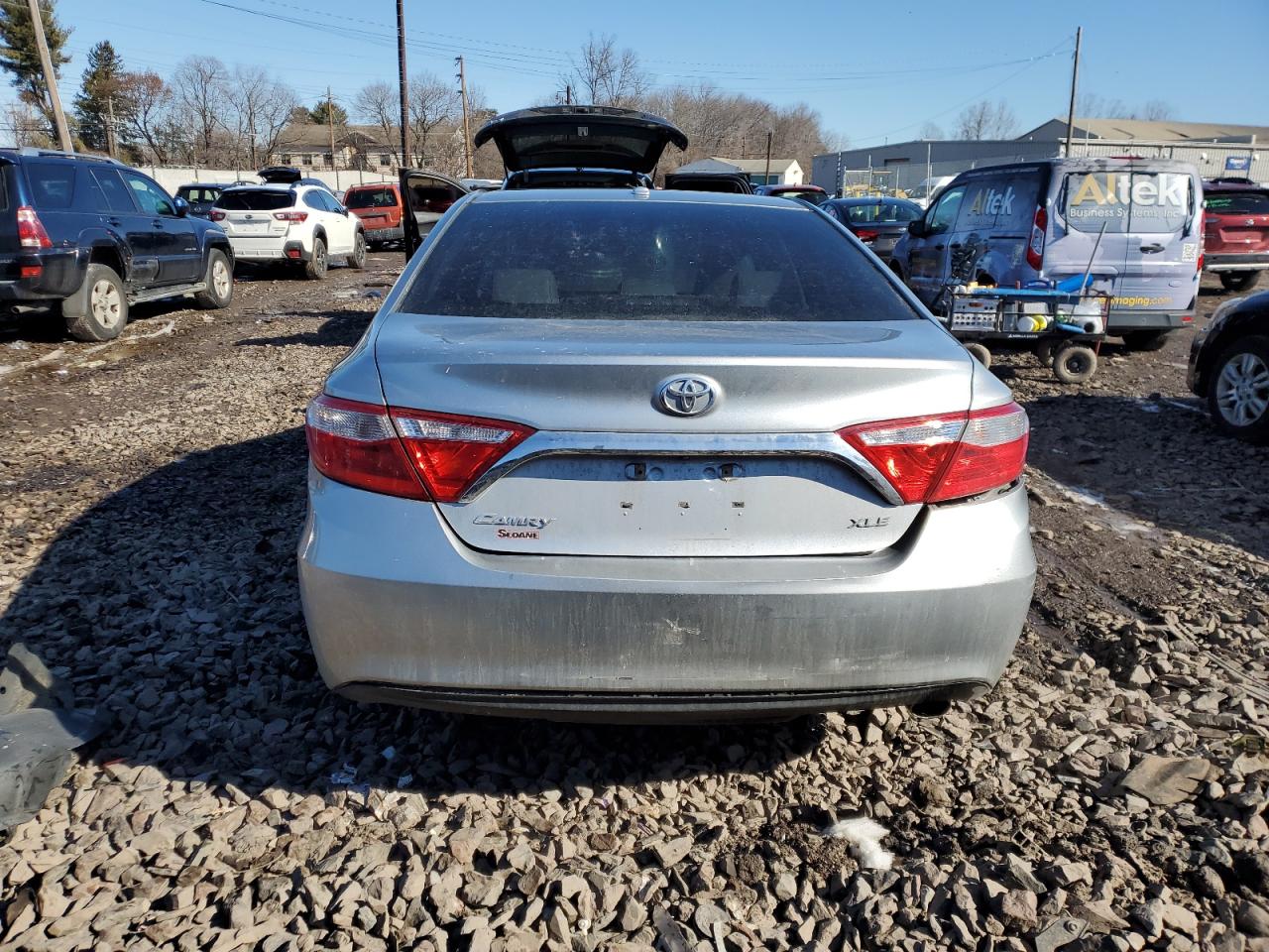 2017 Toyota Camry VIN 4T1BF1FKXHU759342 Copart auction photo, front end damage thumbnail 6