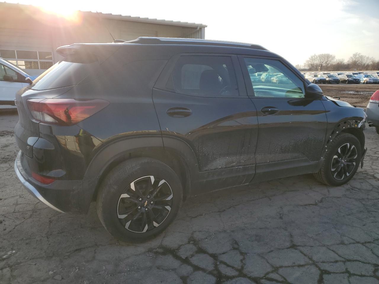 2021 Chevrolet TrailBlazer VIN KL79MPSL5MB110772 Copart auction photo, front end damage thumbnail 3